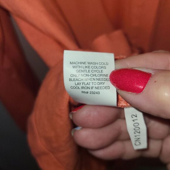 New York & Company Linen Blend Button Back Blouse - Picture 9 of 10